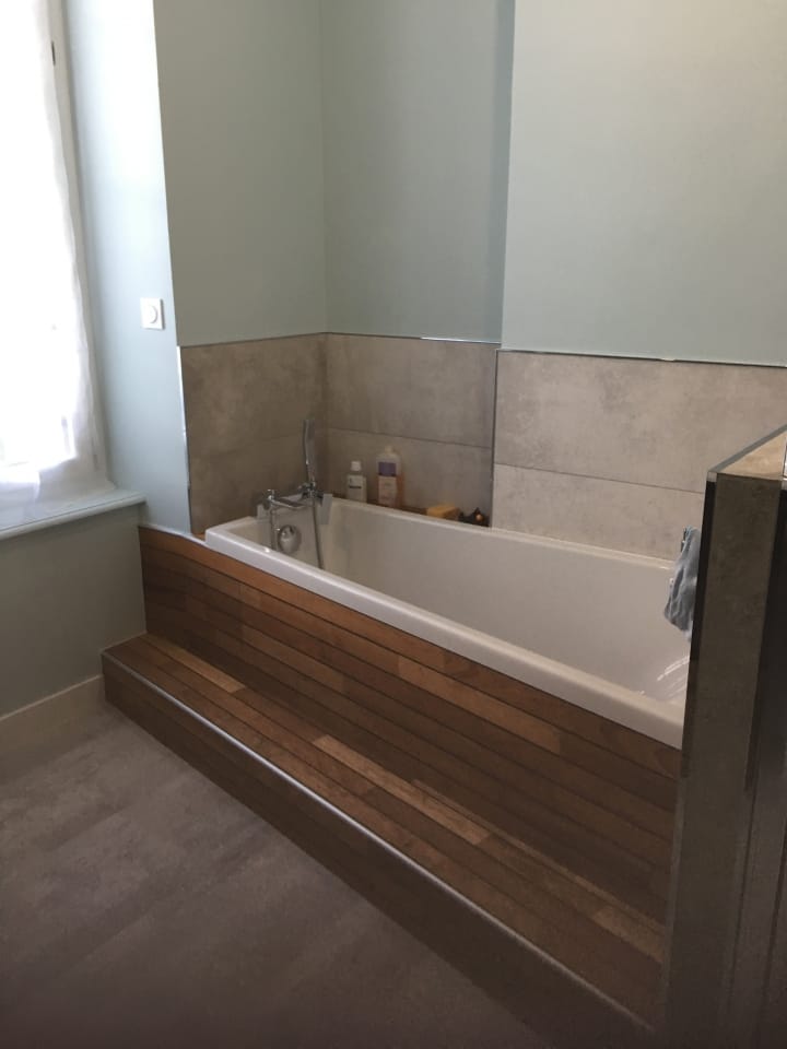 Baignoire avec marches en teck - Lavaleur