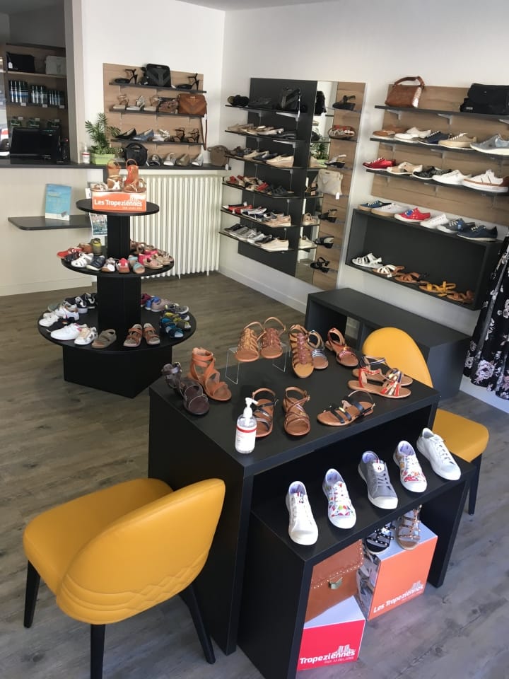 Magasin de chaussures à Pré en Pail - Lavaleur